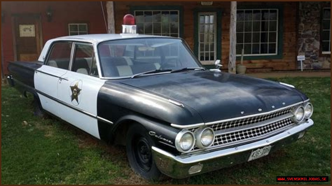 How I Find Old Cop Cars for Sale Online