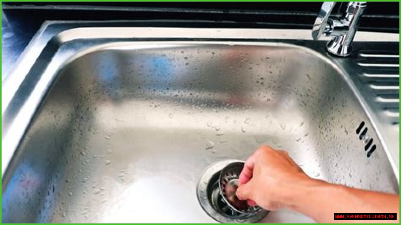 Is it okay to pour boiling water down the drain?