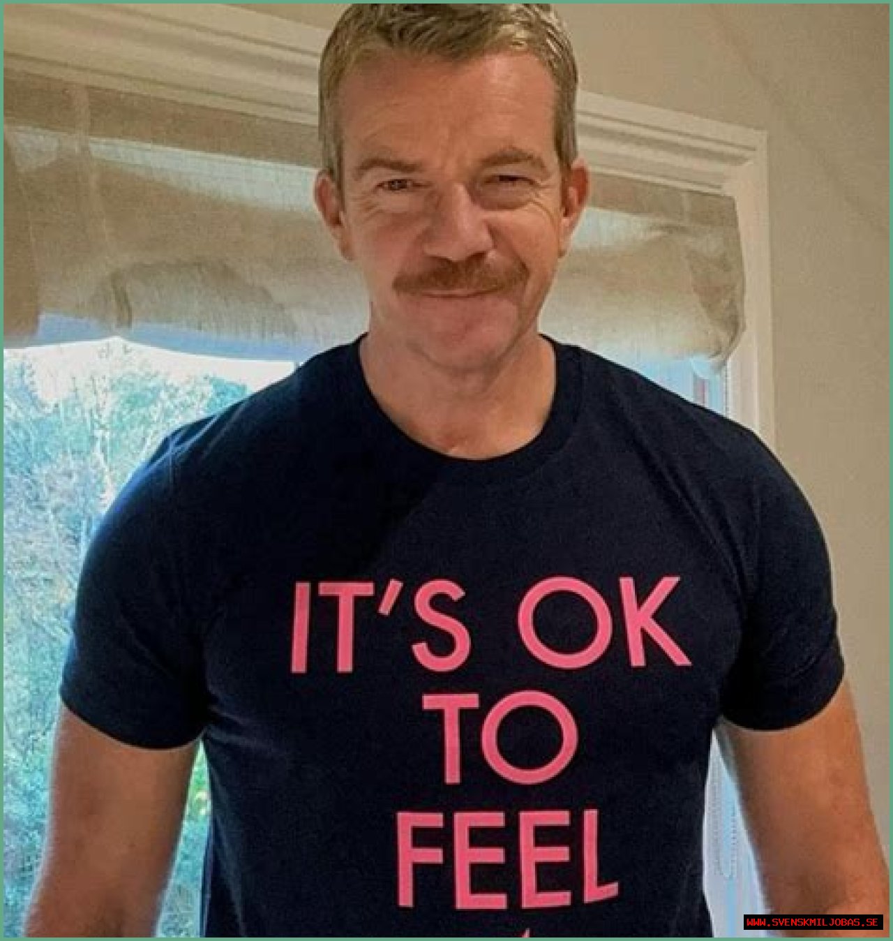 
Is Max Beesley Gay? Who is Max Beesley? 