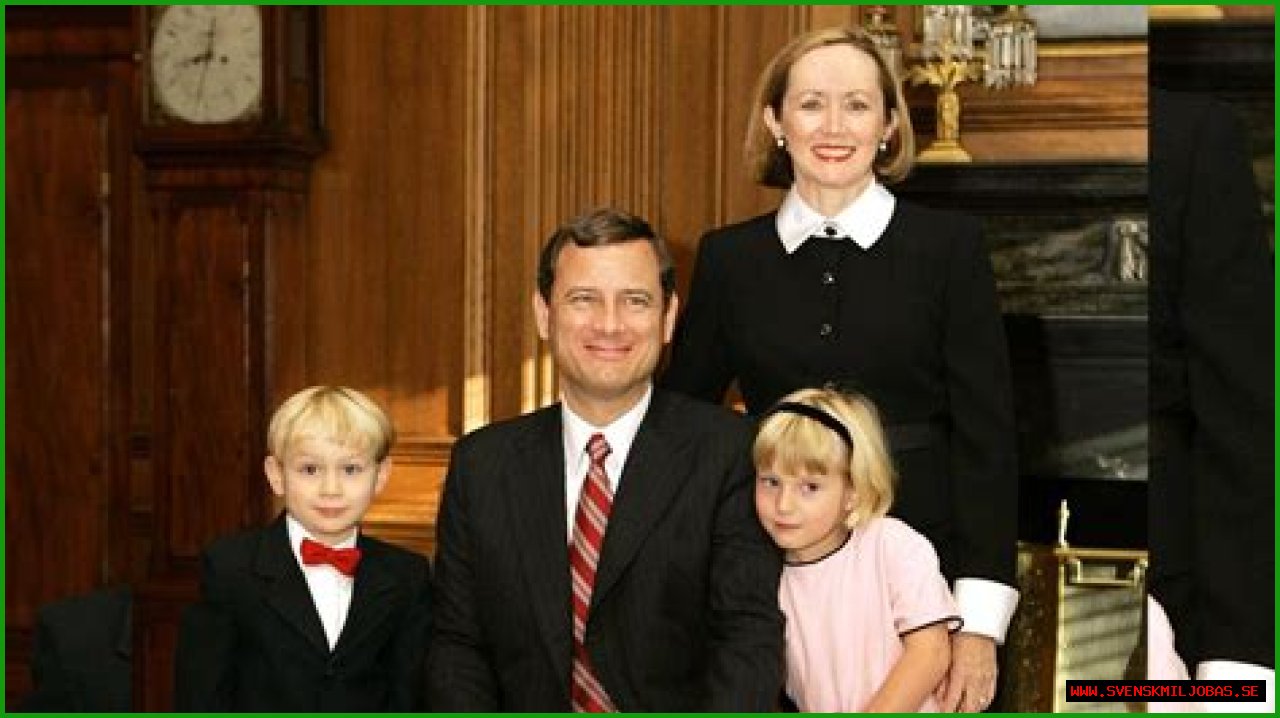 Jane Roberts Net Worth