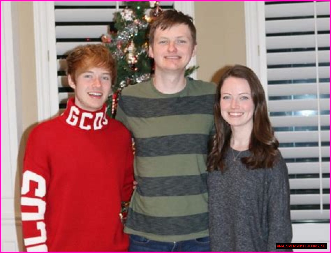 Sam Golbach - Age, Family, Bio